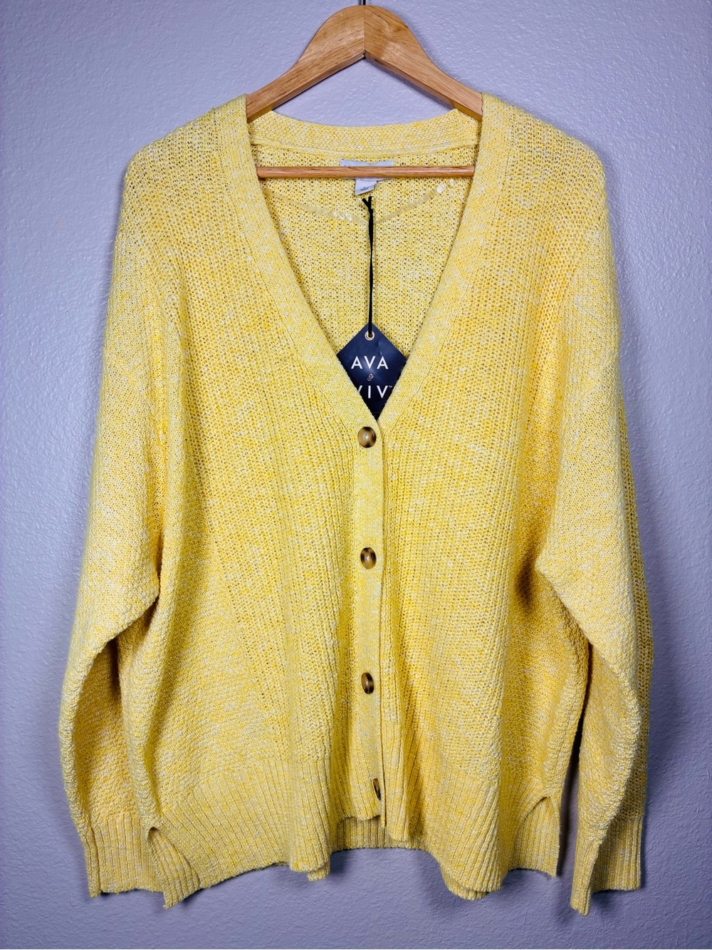 Ava & Viv NWT Textured Button Front Yellow Cardigan Sweater Fall Layer 2X Plus